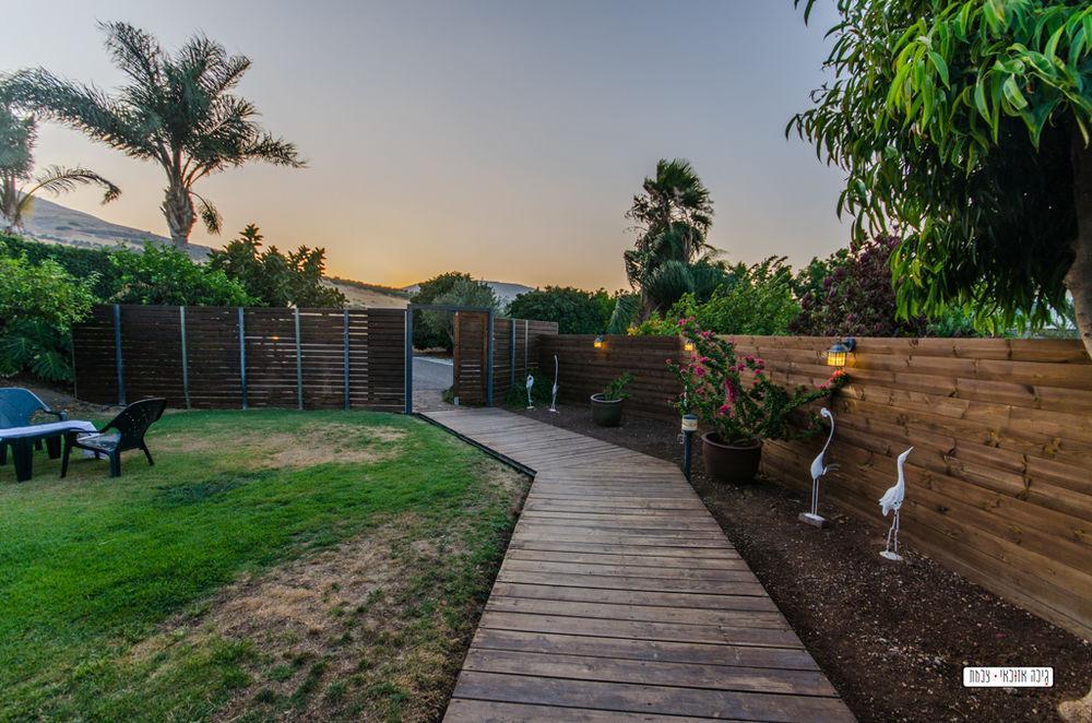 Avigail Guest House Yavne'el Bagian luar foto