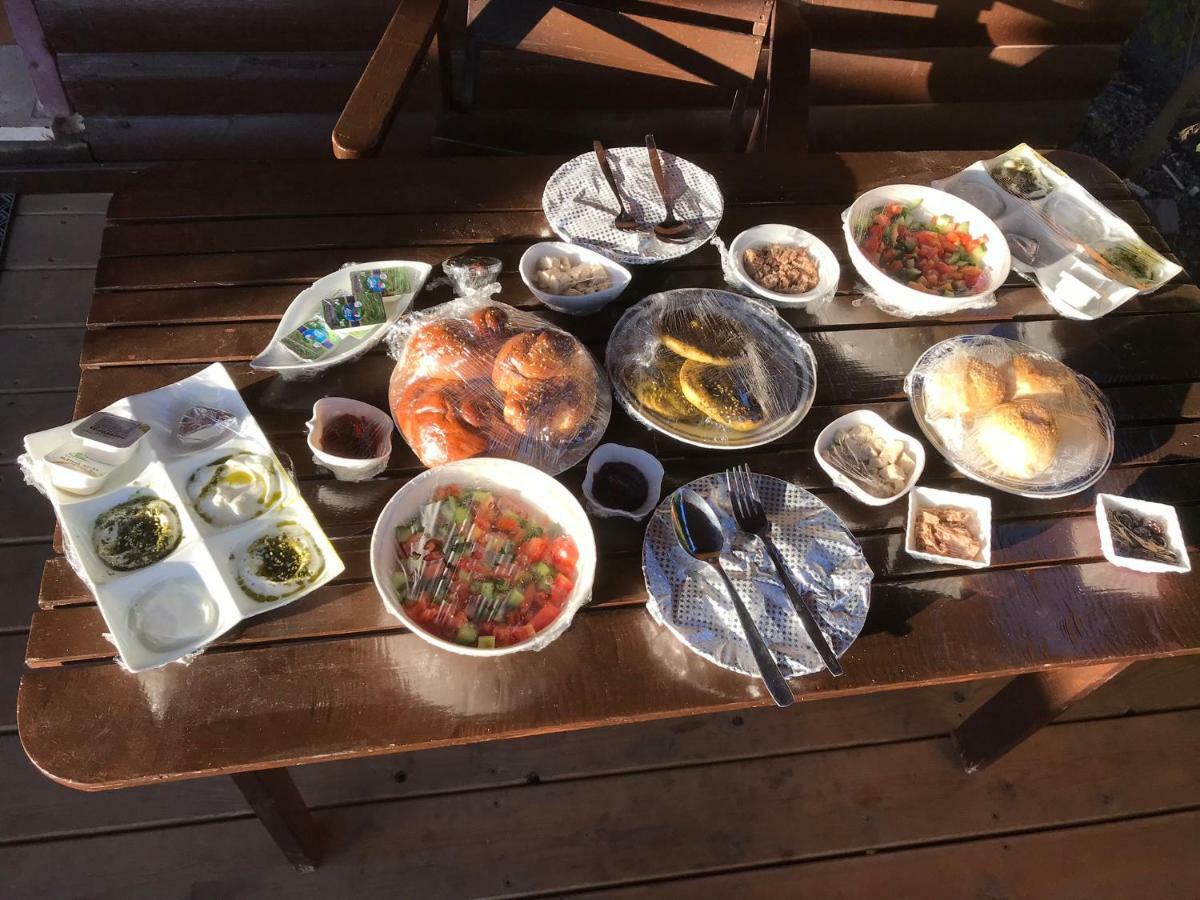 Avigail Guest House Yavne'el Bagian luar foto